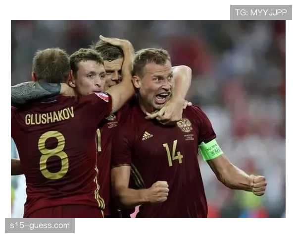 伊尔迪兹助攻后拥抱卡瓦尔,尤文青训组合默契尽显